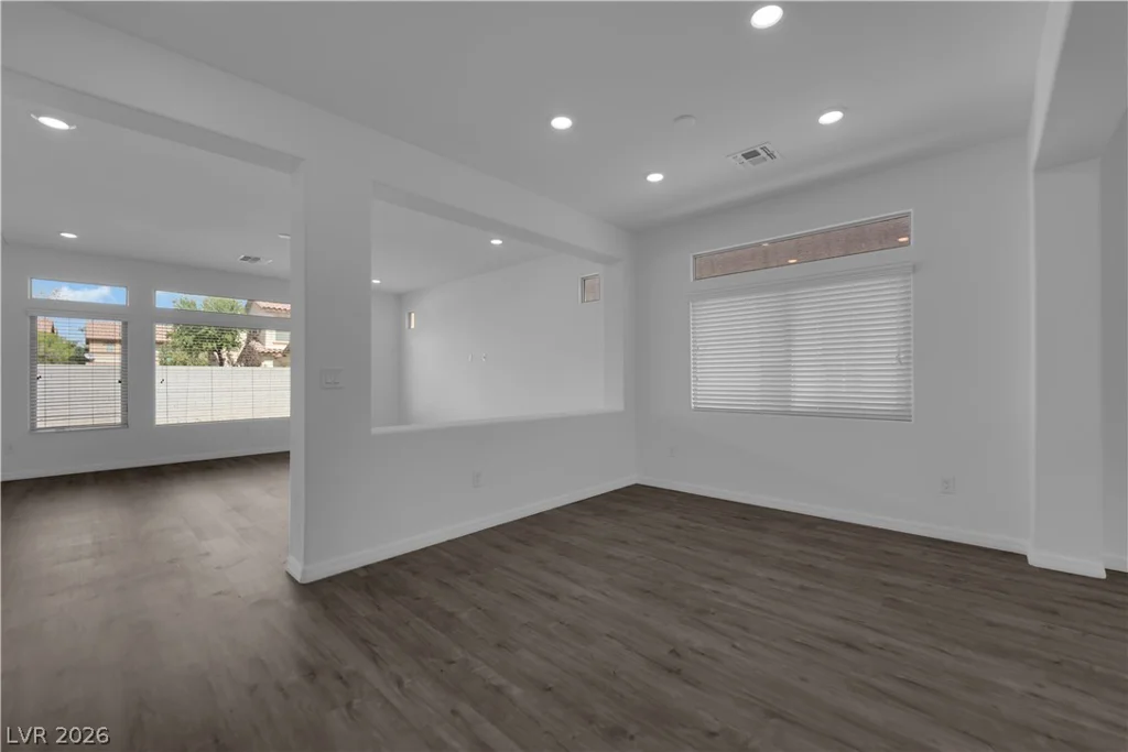 650 Steep Canyon, Las Vegas, NV 89183