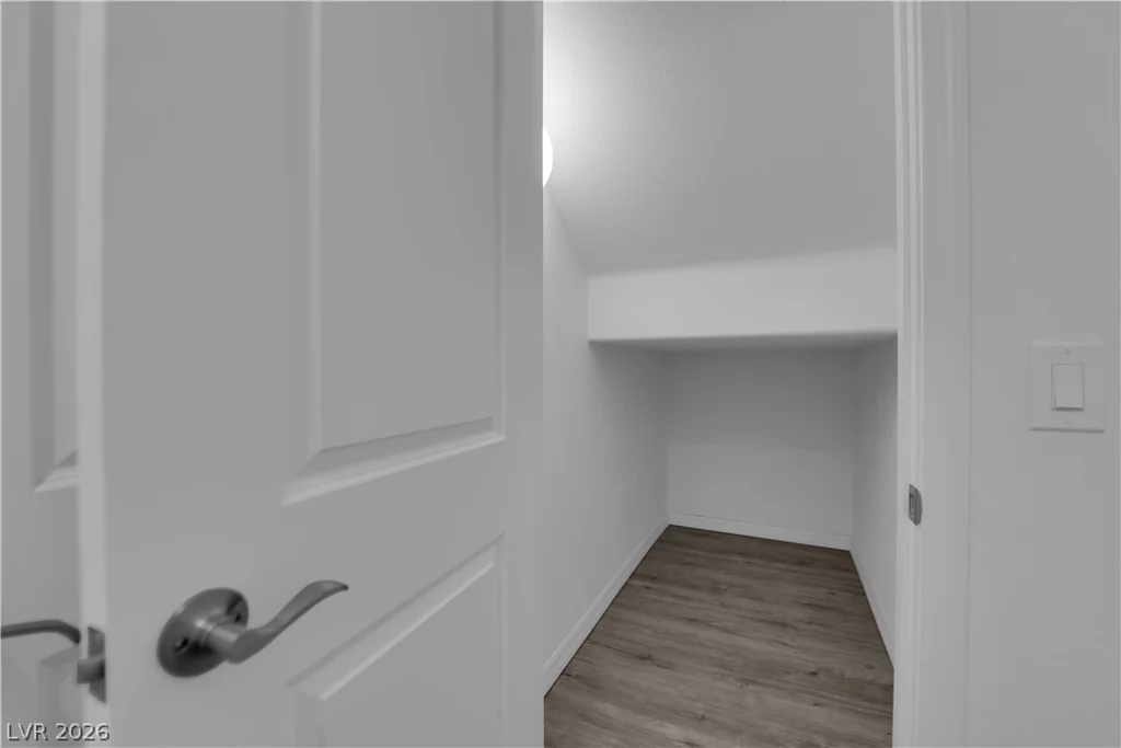 650 Steep Canyon, Las Vegas, NV 89183
