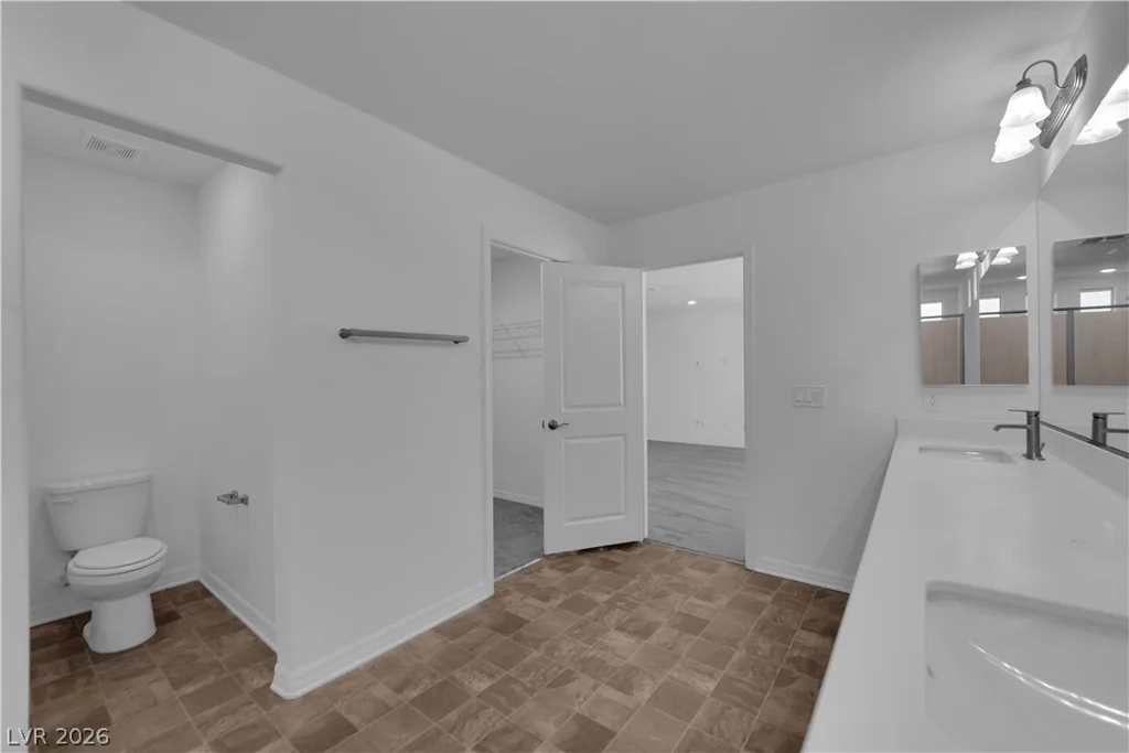 650 Steep Canyon, Las Vegas, NV 89183