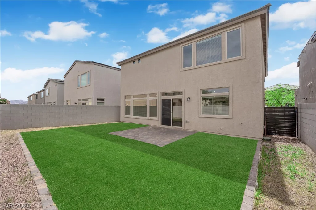 650 Steep Canyon, Las Vegas, NV 89183