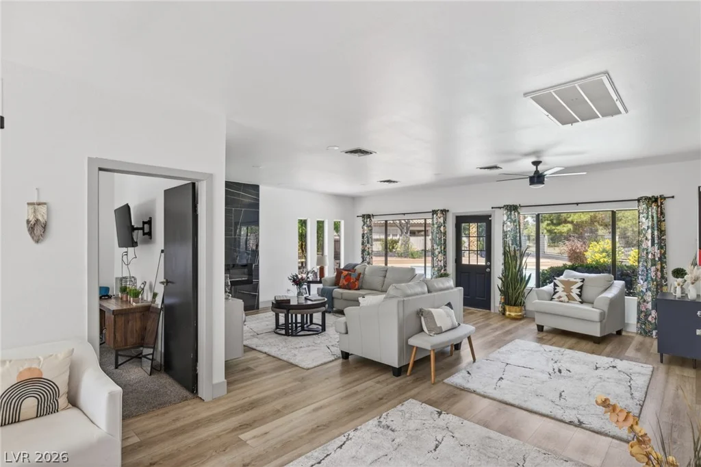 2243 Marlboro, Henderson, NV 89014