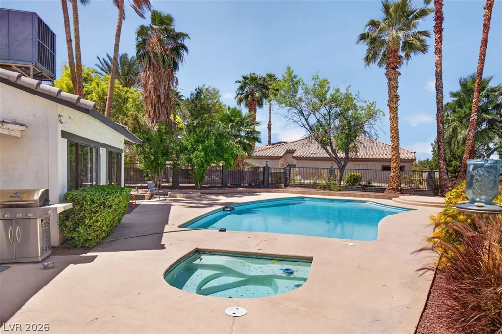 2243 Marlboro, Henderson, NV 89014