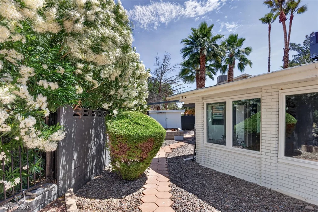 2243 Marlboro, Henderson, NV 89014