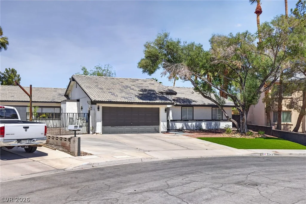 2243 Marlboro, Henderson, NV 89014