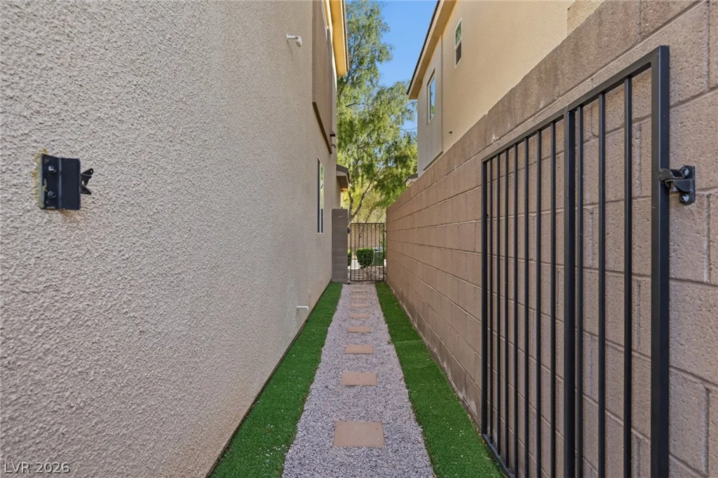 8568 Foundry Branch, Las Vegas, NV 89113