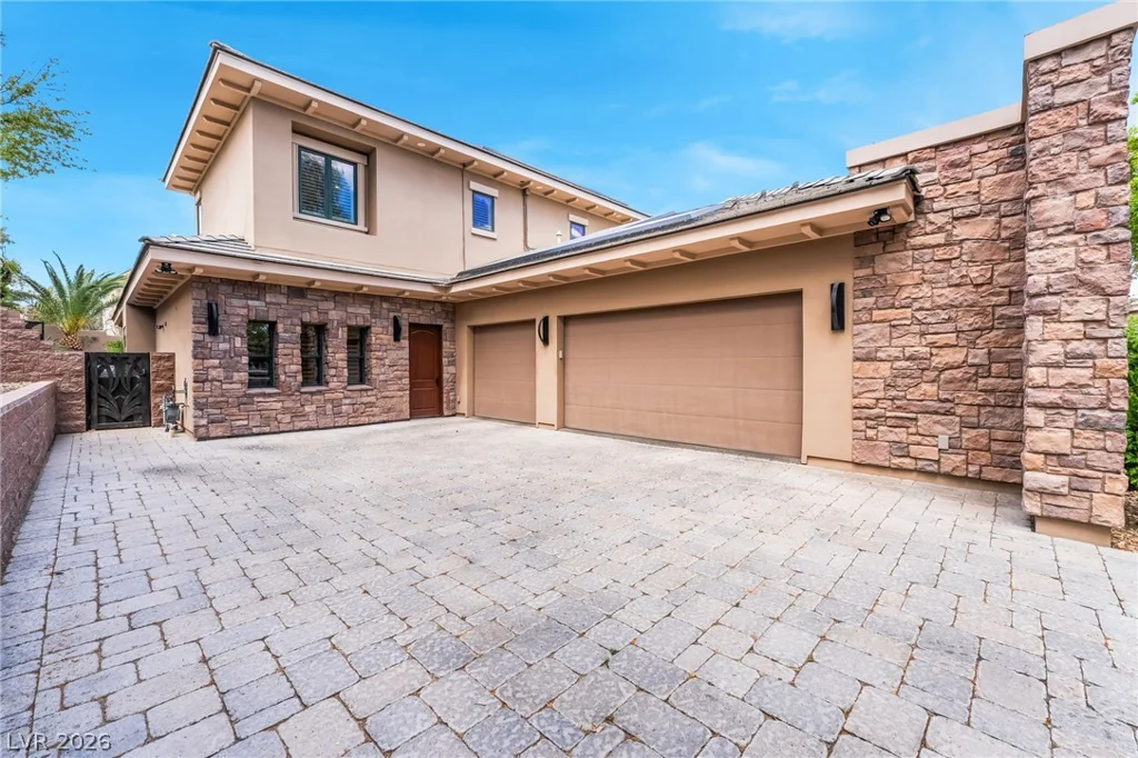 9302 Canyon Classic, Las Vegas, NV 89144