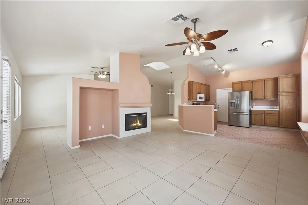 511 Castle Stone, Las Vegas, NV 89123