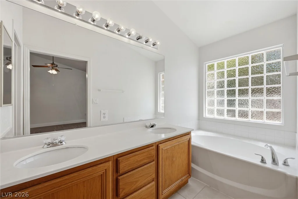 511 Castle Stone, Las Vegas, NV 89123
