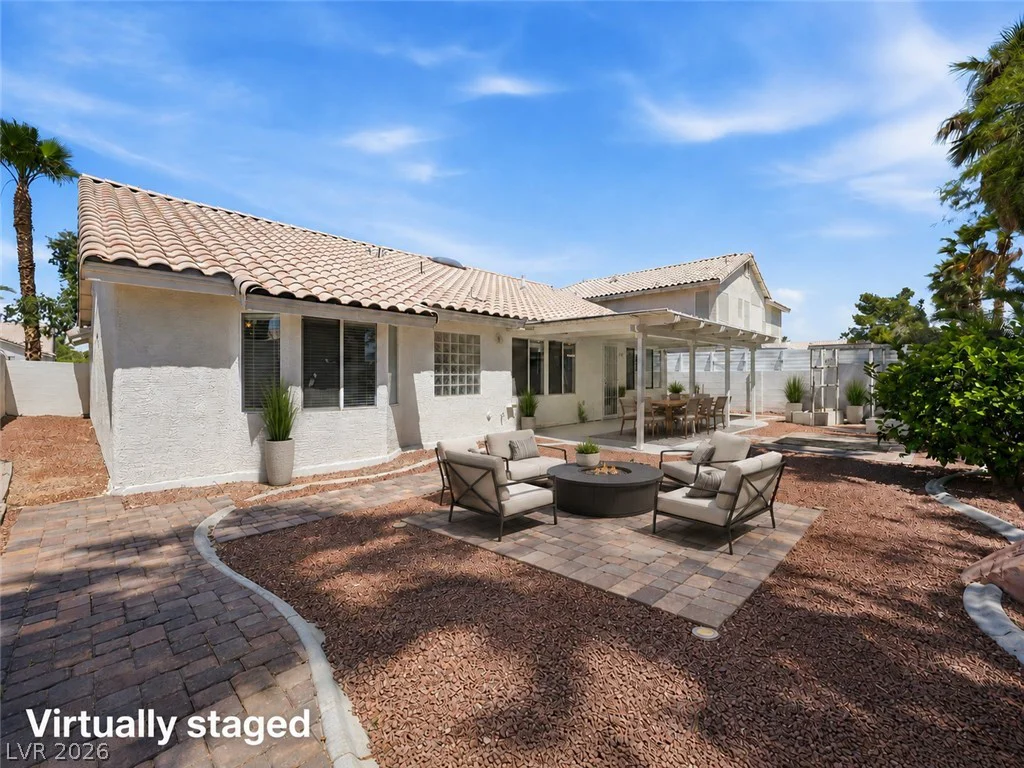 511 Castle Stone, Las Vegas, NV 89123