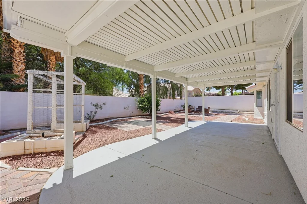 511 Castle Stone, Las Vegas, NV 89123