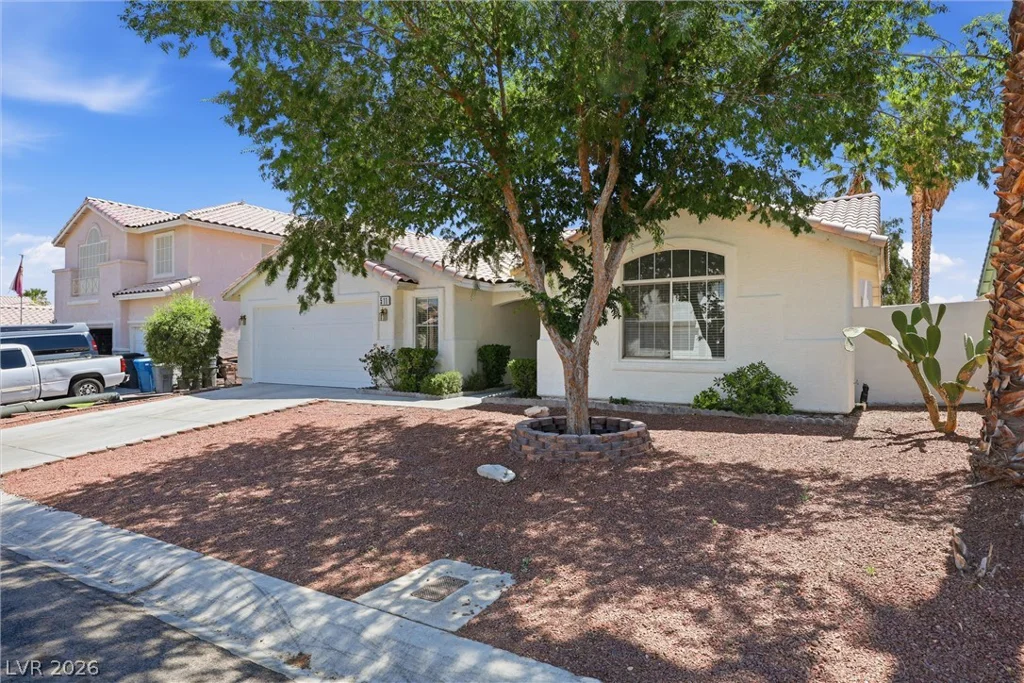 511 Castle Stone, Las Vegas, NV 89123