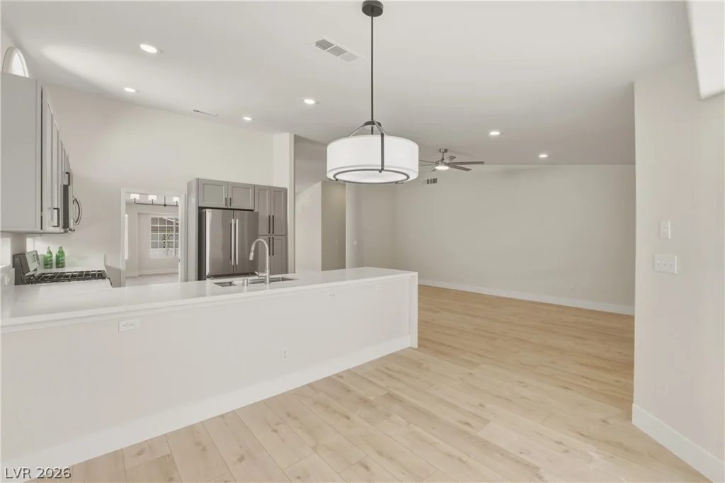 6409 Break Point, Las Vegas, NV 89130