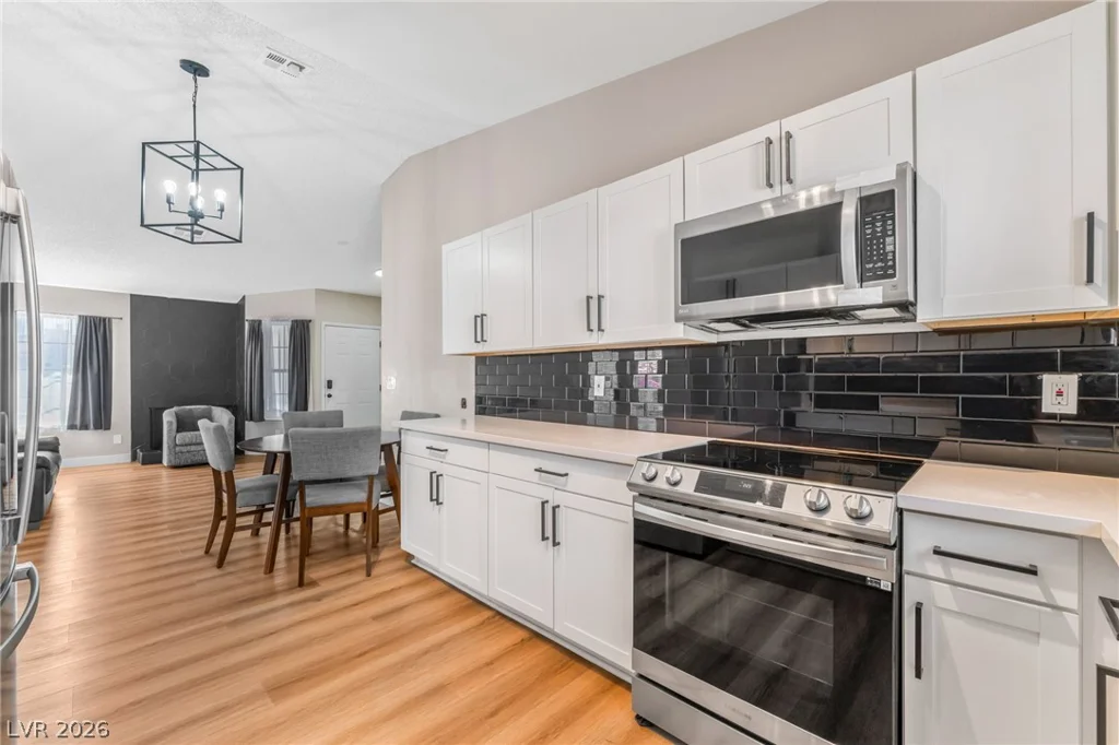 7432 Saybrook Point, Las Vegas, NV 89128