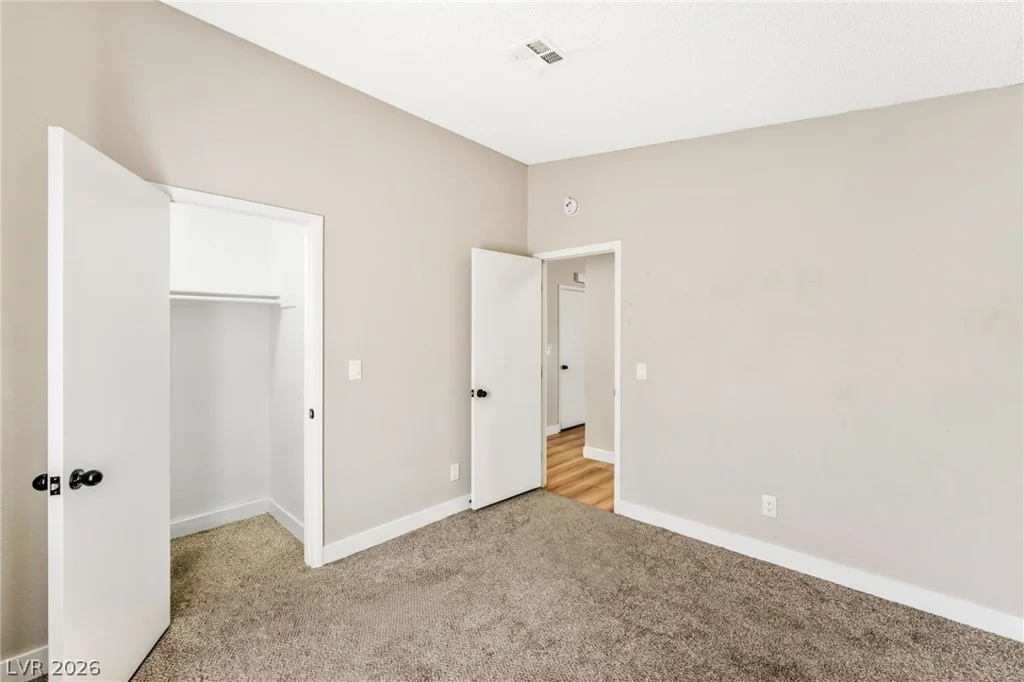 7432 Saybrook Point, Las Vegas, NV 89128