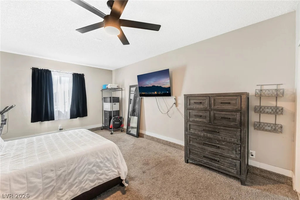 7432 Saybrook Point, Las Vegas, NV 89128
