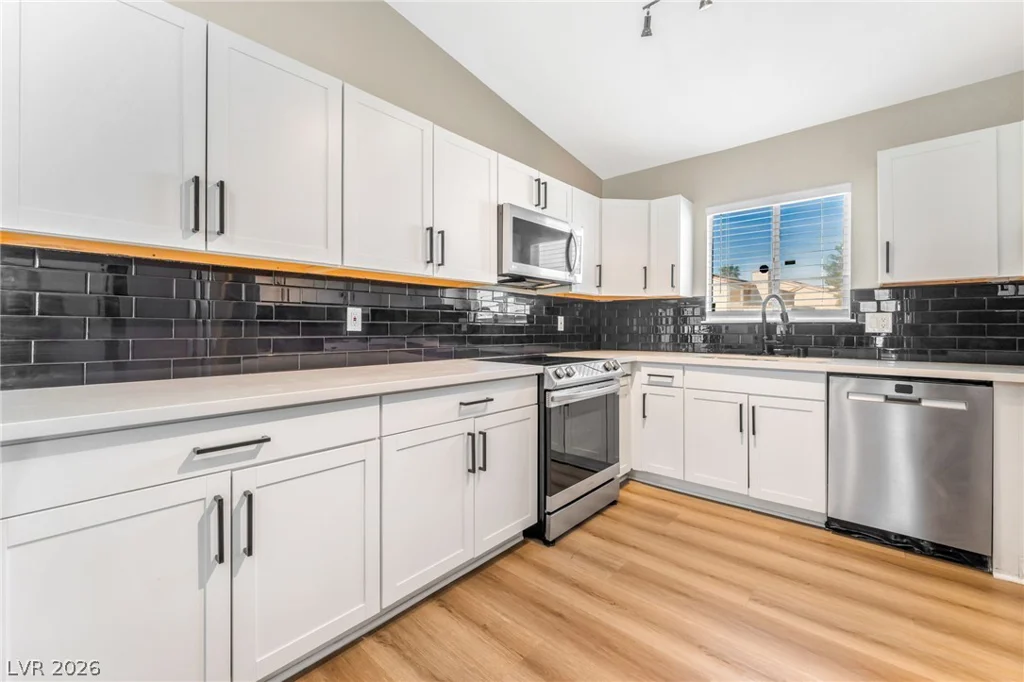 7432 Saybrook Point, Las Vegas, NV 89128