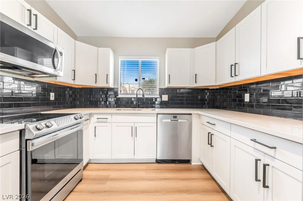 7432 Saybrook Point, Las Vegas, NV 89128