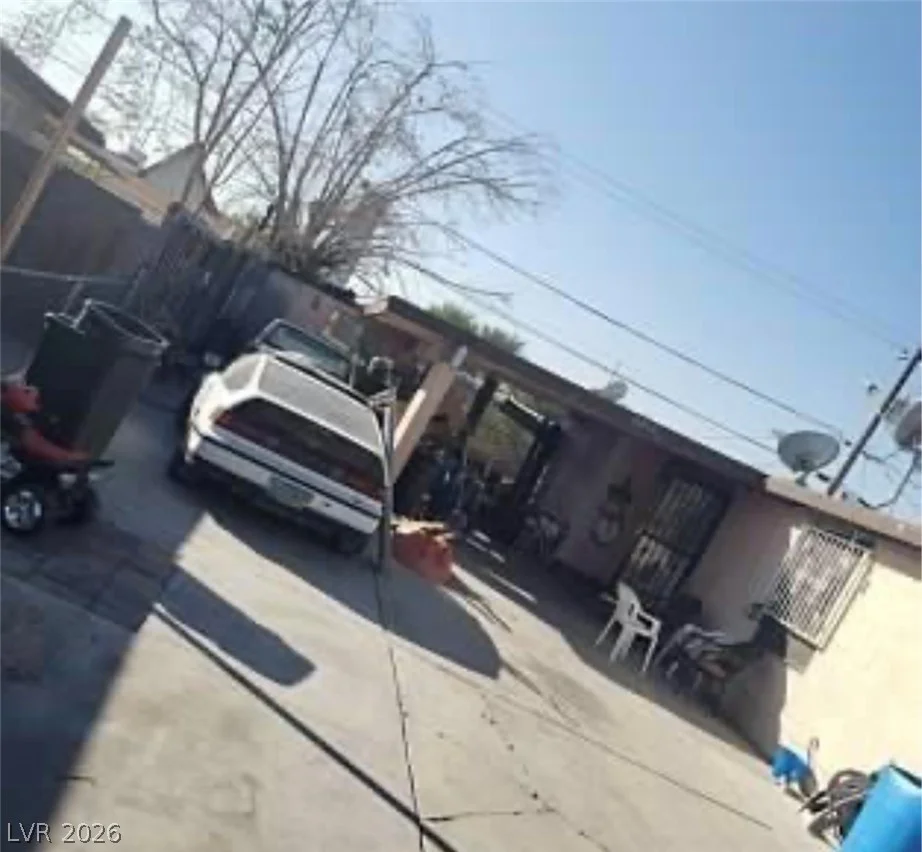 2315 Perliter, North Las Vegas, NV 89030