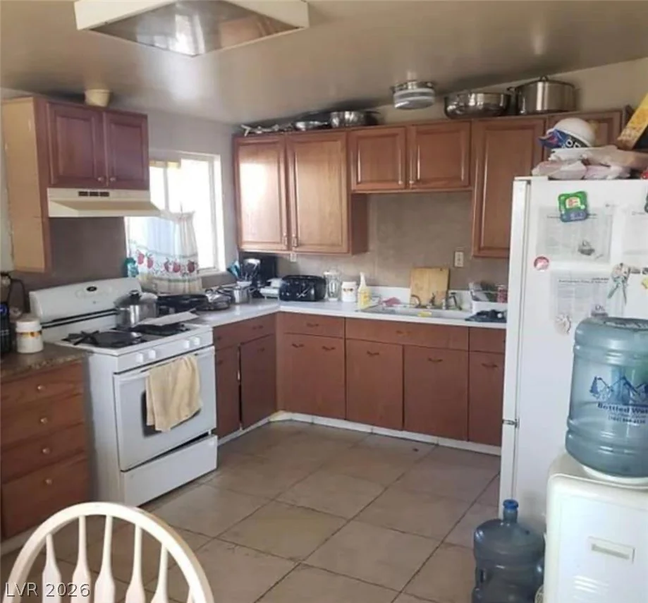 2315 Perliter, North Las Vegas, NV 89030