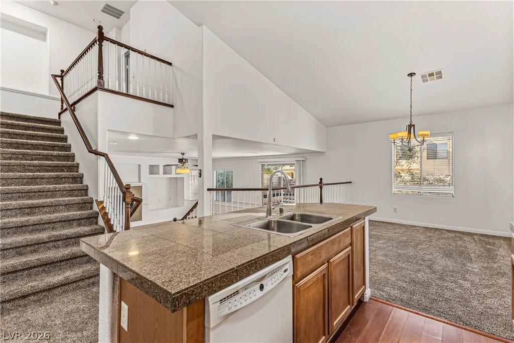 9144 Little Horse, Las Vegas, NV 89143