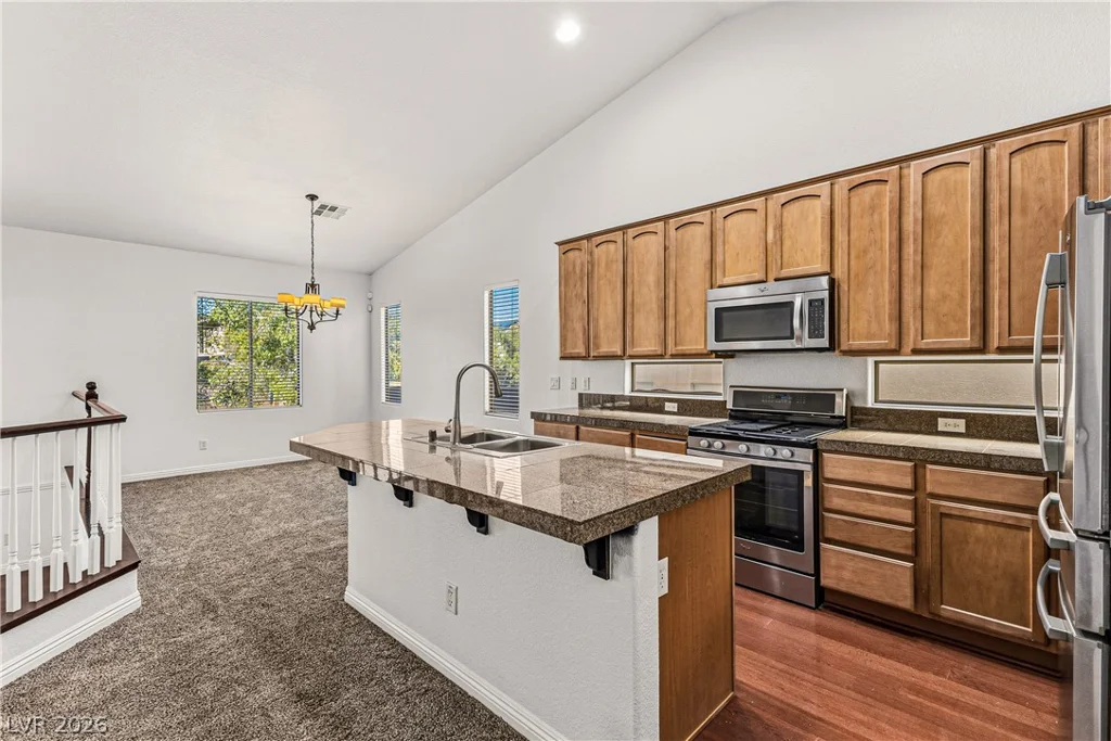9144 Little Horse, Las Vegas, NV 89143