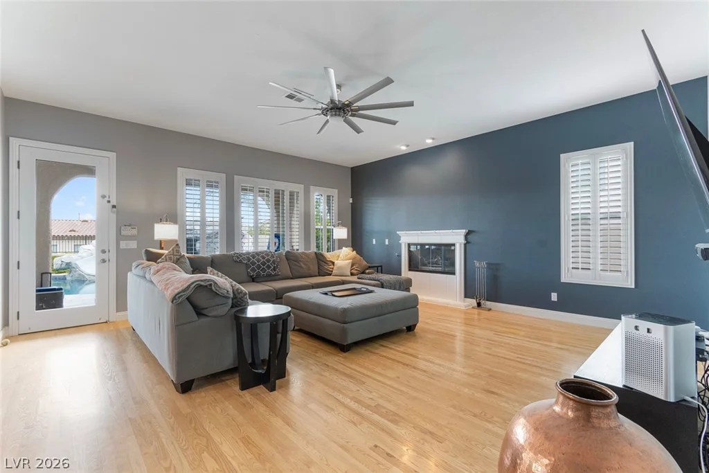 1204 Moselle, Las Vegas, NV 89144