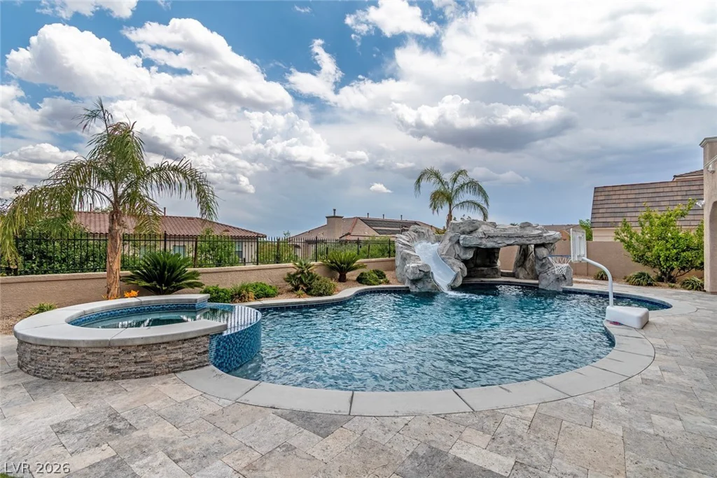 1204 Moselle, Las Vegas, NV 89144
