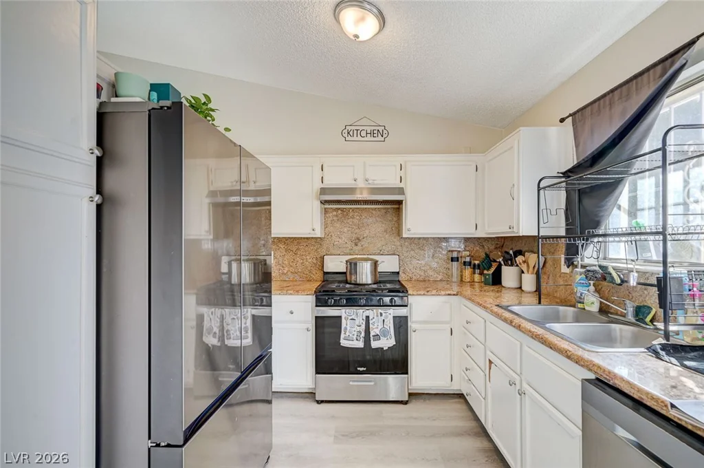 4412 Bristol Manor, Las Vegas, NV 89108