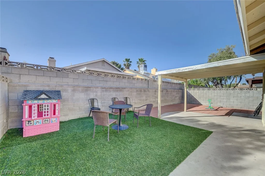 4412 Bristol Manor, Las Vegas, NV 89108