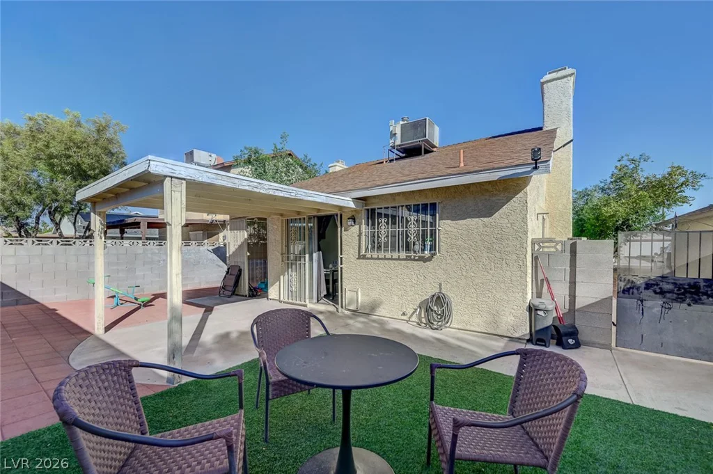 4412 Bristol Manor, Las Vegas, NV 89108