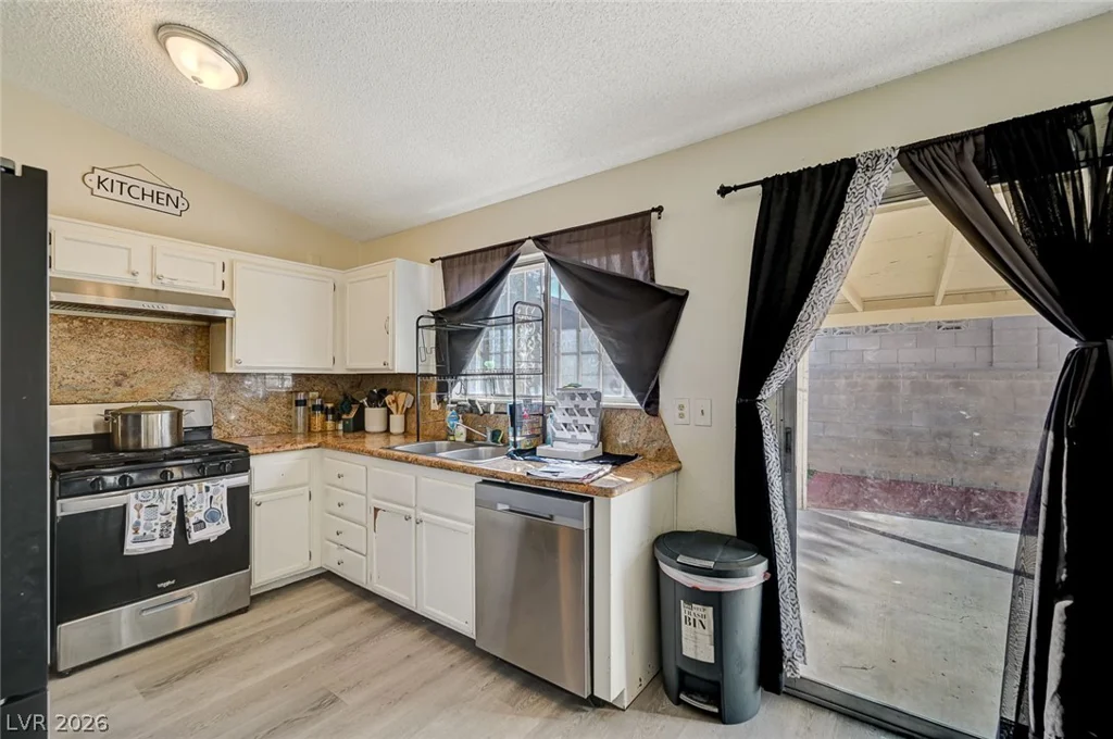 4412 Bristol Manor, Las Vegas, NV 89108