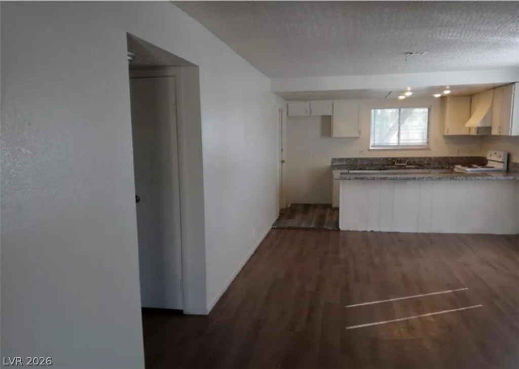 4451 Rich, Las Vegas, NV 89102