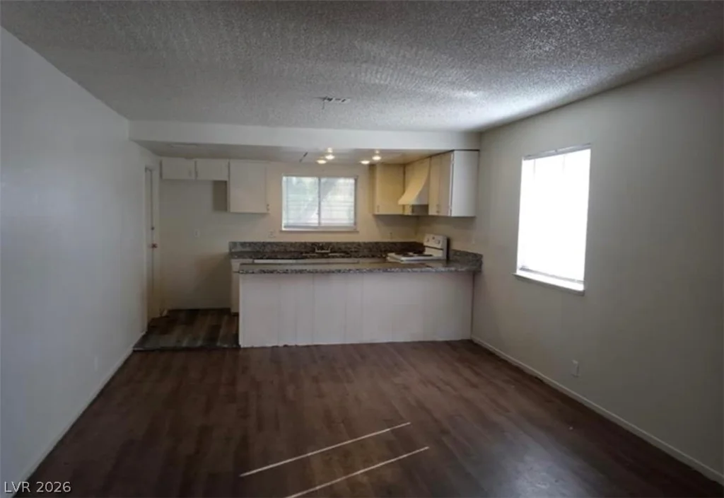 4451 Rich, Las Vegas, NV 89102
