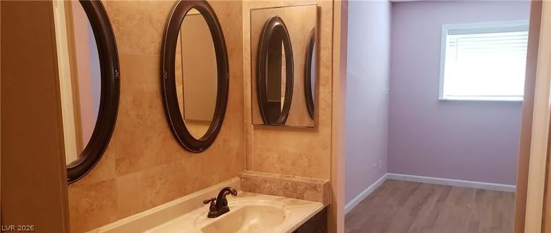 5156 Gray, Las Vegas, NV 89119