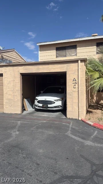 5156 Gray, Las Vegas, NV 89119