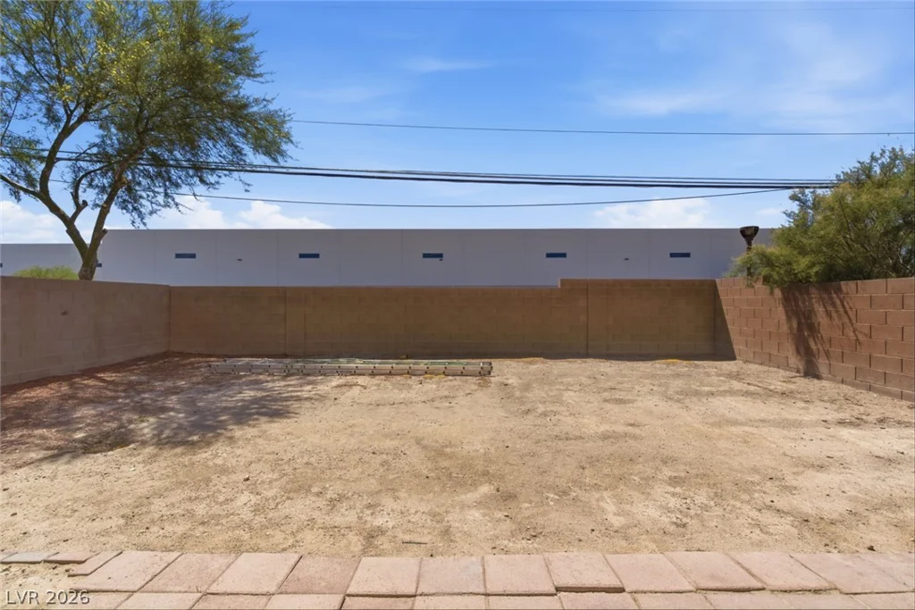 41 Rosa Rosales, North Las Vegas, NV 89031