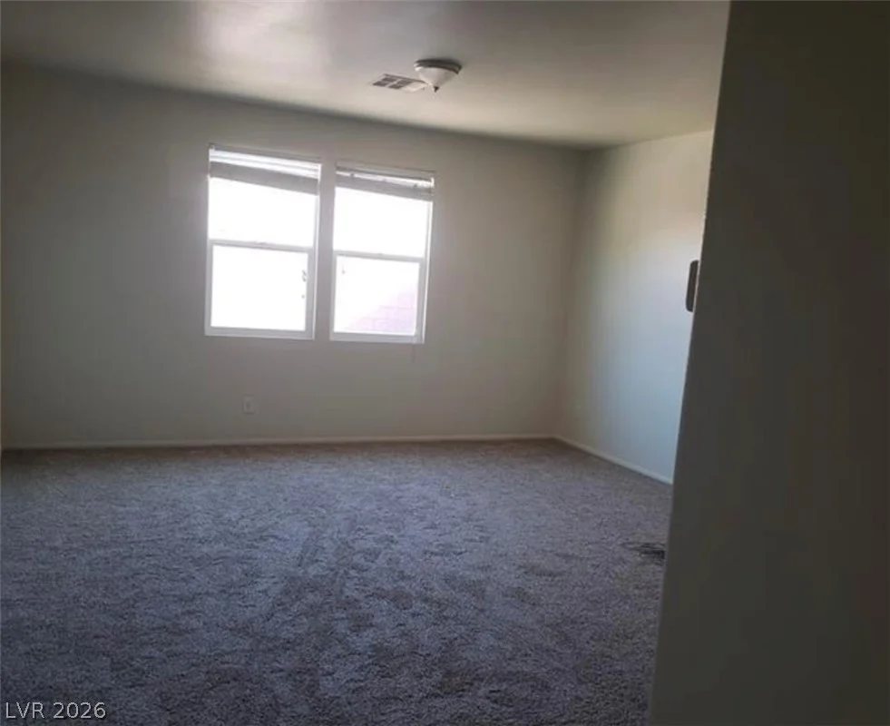 7112 Whitford, Las Vegas, NV 89166
