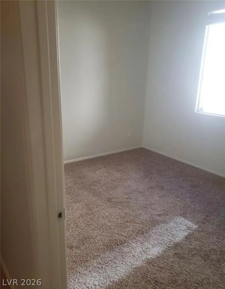 7112 Whitford, Las Vegas, NV 89166