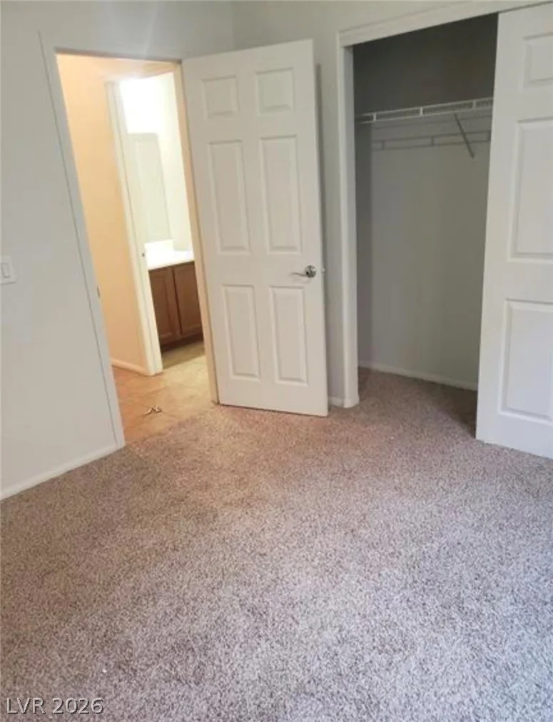 7112 Whitford, Las Vegas, NV 89166