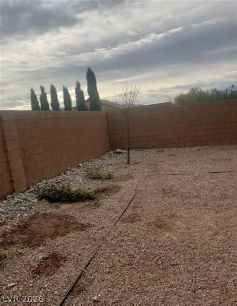 7112 Whitford, Las Vegas, NV 89166