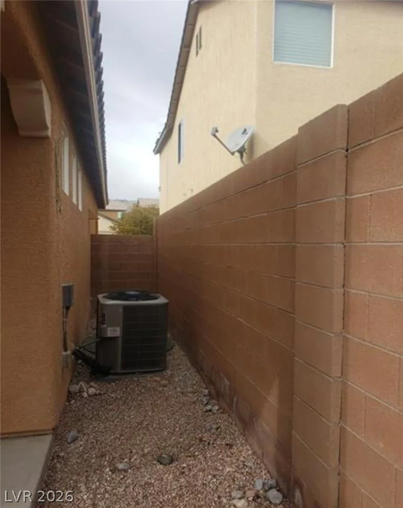 7112 Whitford, Las Vegas, NV 89166