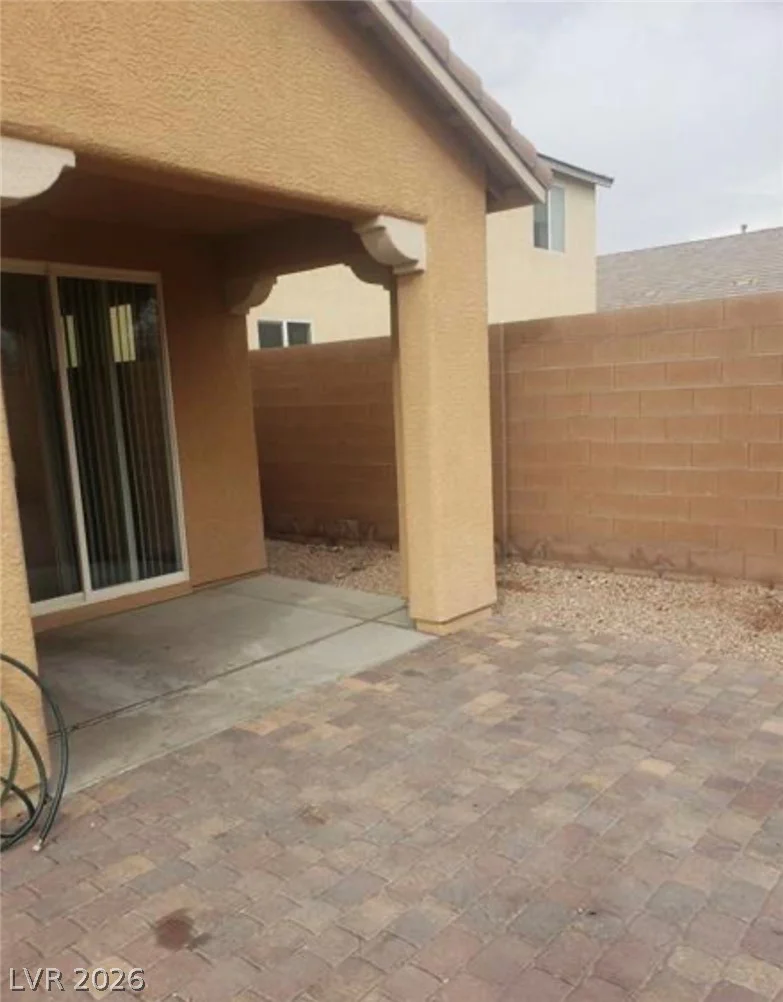 7112 Whitford, Las Vegas, NV 89166