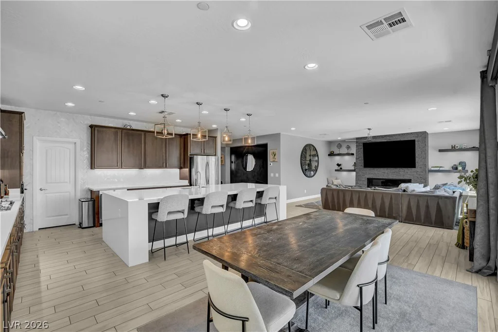 2450 Final Stanza, Henderson, NV 89044