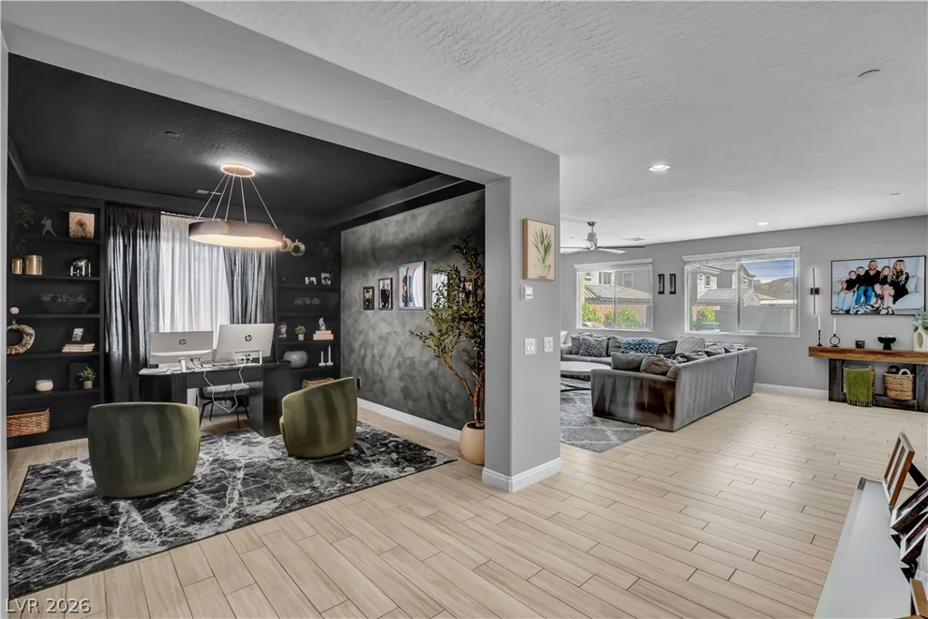 2450 Final Stanza, Henderson, NV 89044
