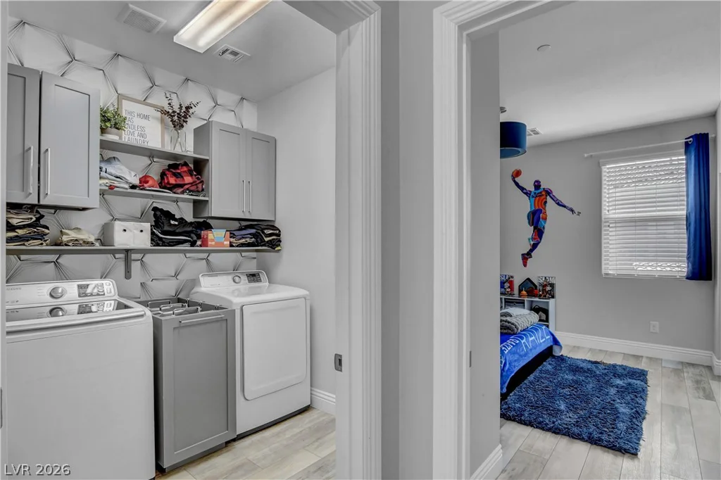 2450 Final Stanza, Henderson, NV 89044