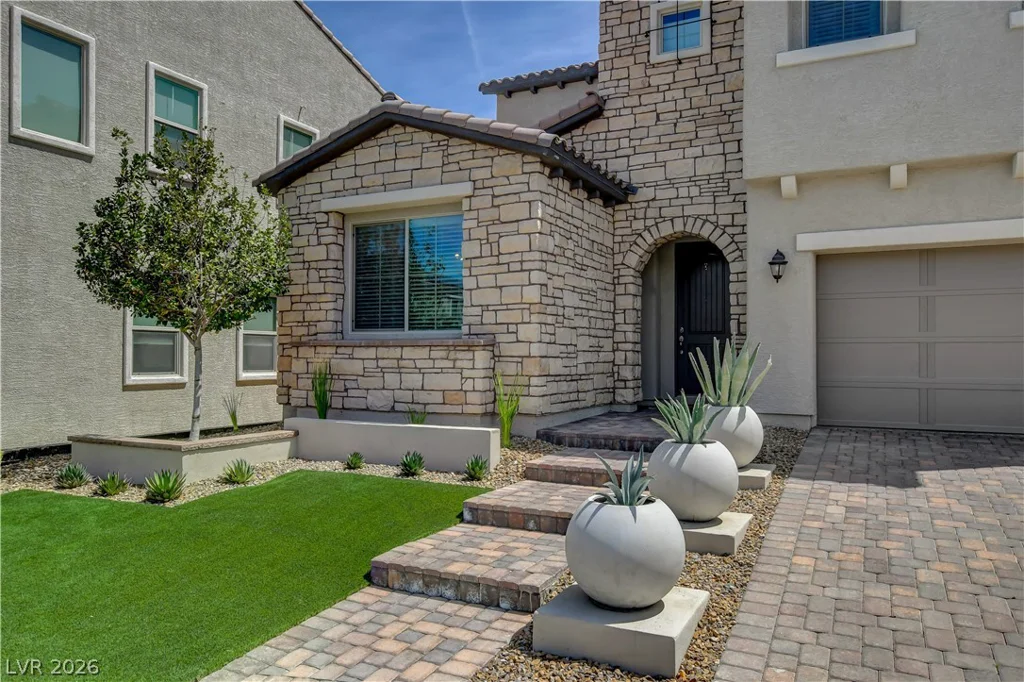 2450 Final Stanza, Henderson, NV 89044