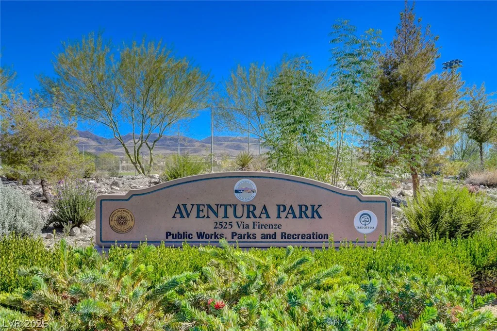 2450 Final Stanza, Henderson, NV 89044