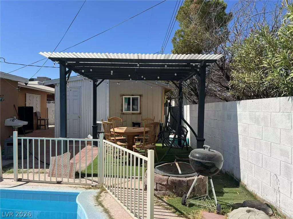 3712 San Joaquin, Las Vegas, NV 89102