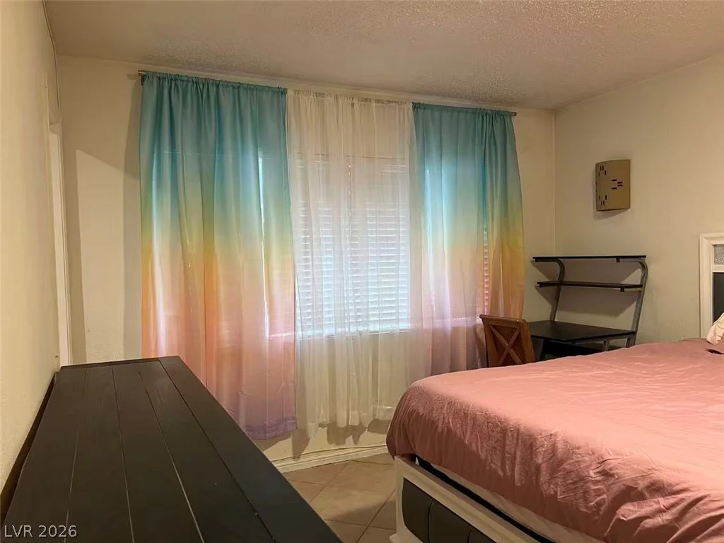 3712 San Joaquin, Las Vegas, NV 89102