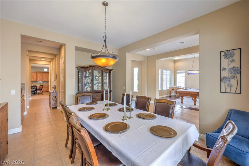 7982 Lookout Rock, Las Vegas, NV 89129